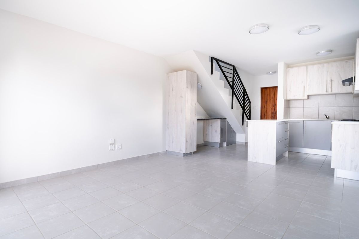 Apartment For Sale In Centurion - Photo 4