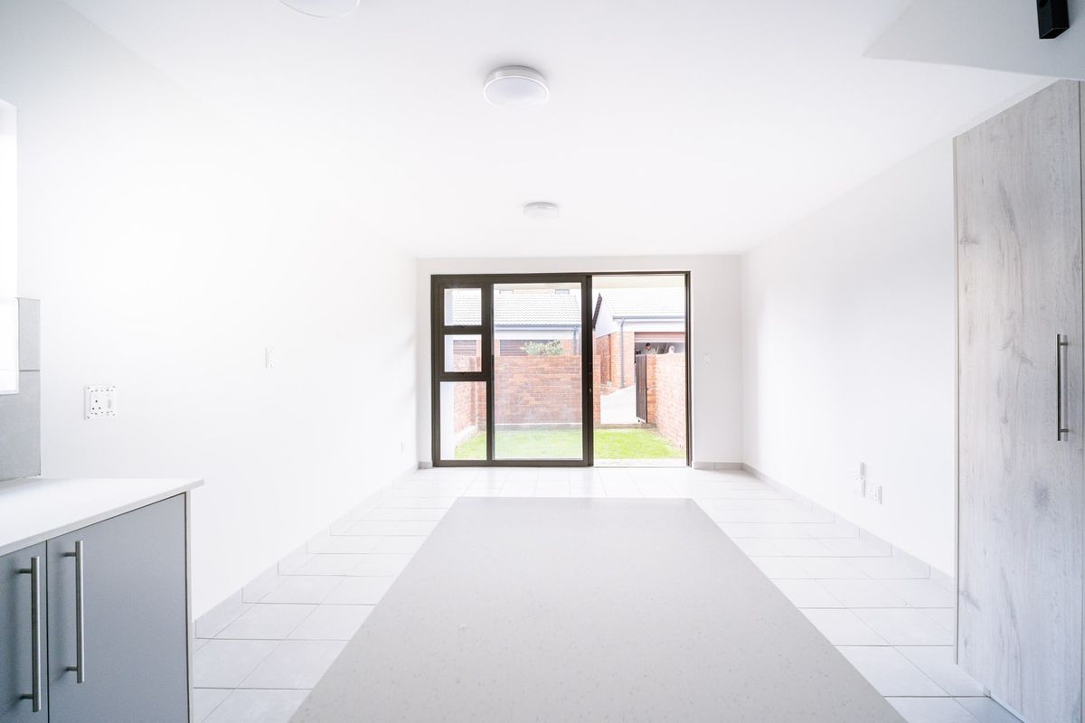 Apartment For Sale In Centurion - Photo 3