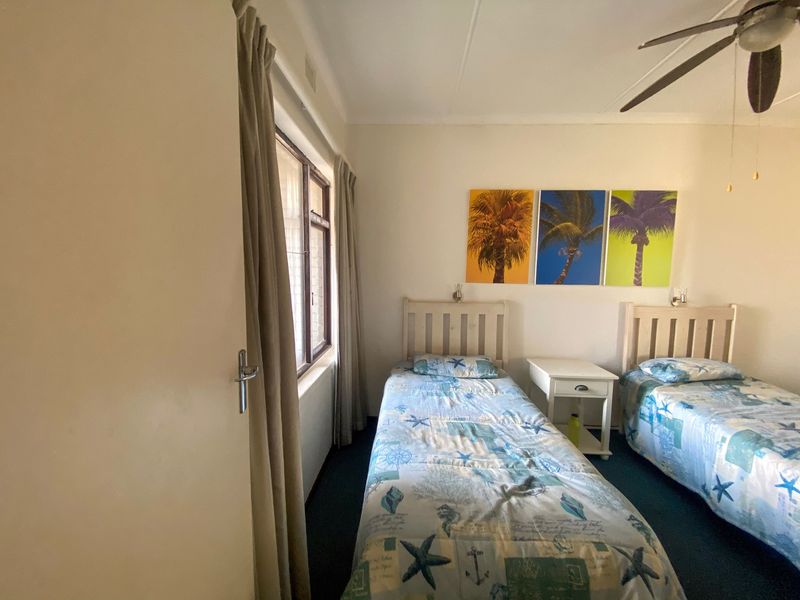 Townhouse For Sale In Margate - Photo 8