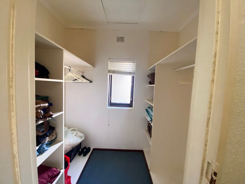 Townhouse For Sale In Margate - Photo 7