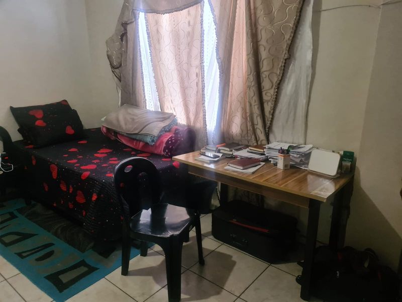 Apartment For Sale In Pietermaritzburg - Photo 5