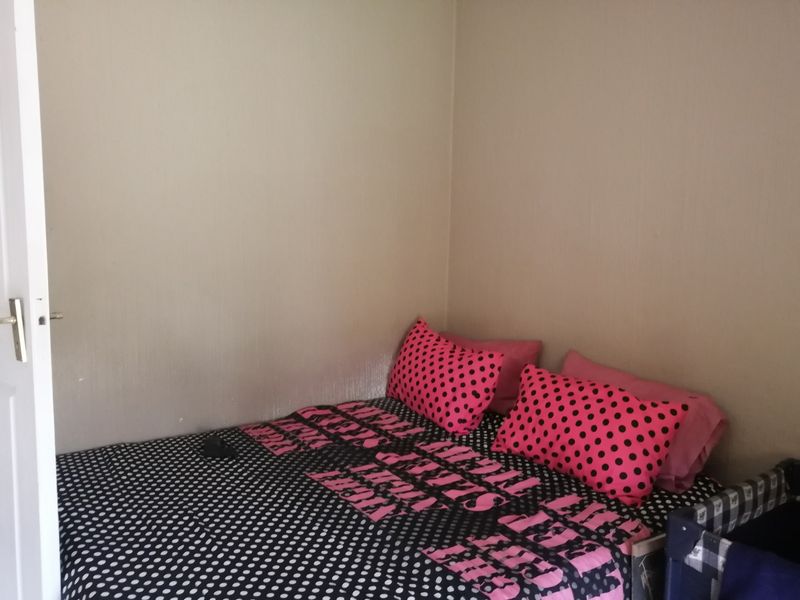House For Sale In Johannesburg - Photo 10
