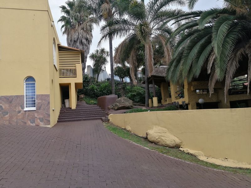 House For Sale In Johannesburg - Photo 3