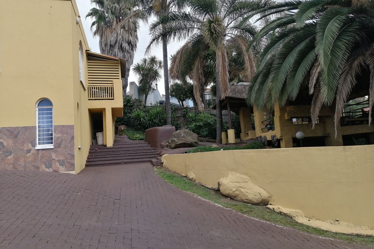 House For Sale In Johannesburg - Photo 3