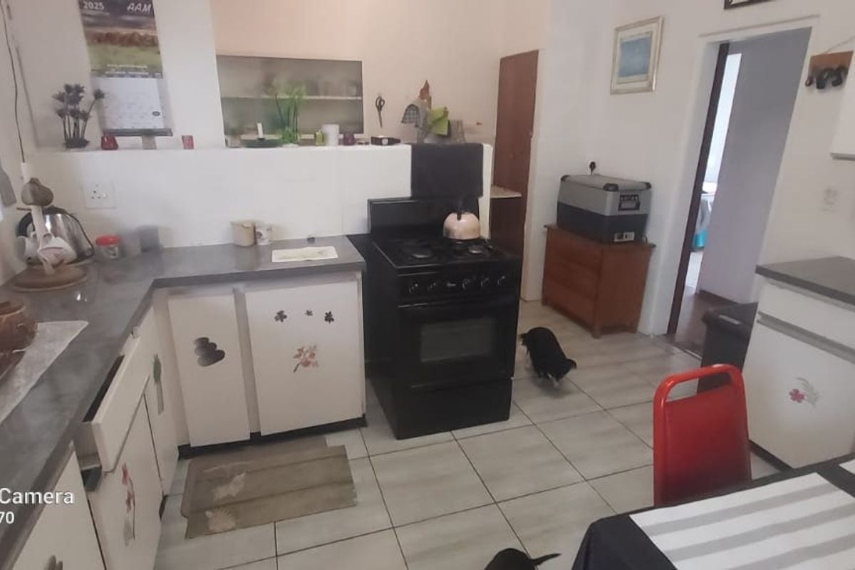 House For Sale In Vryheid - Photo 2
