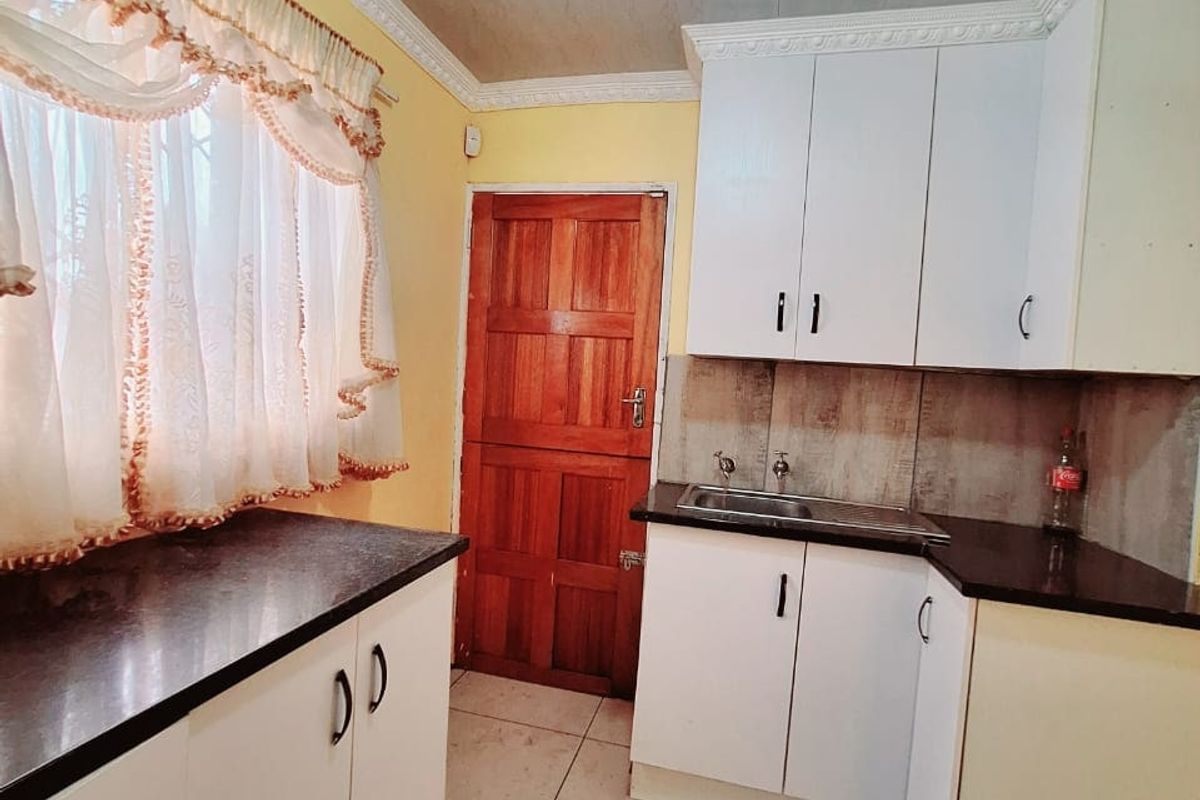 House For Sale In Mafikeng - Photo 5