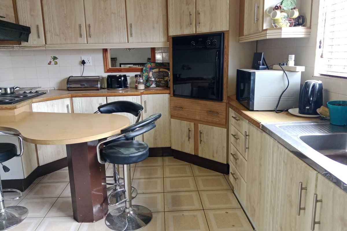 House For Sale In Pietermaritzburg - Photo 5