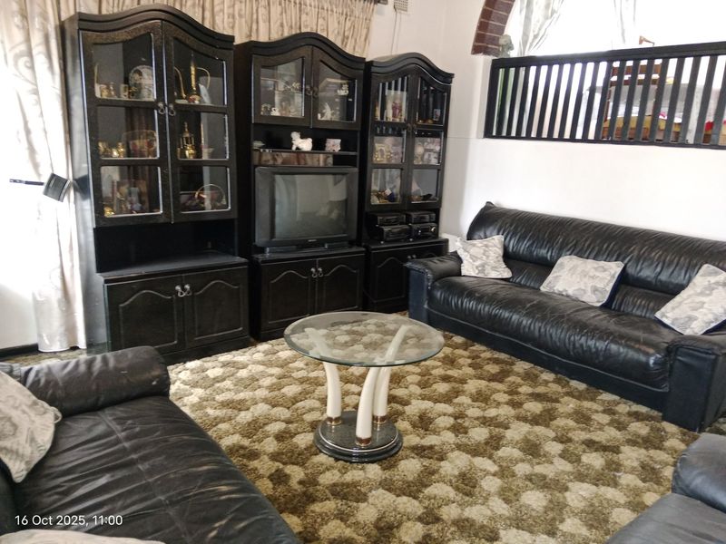 House For Sale In Pietermaritzburg - Photo 4