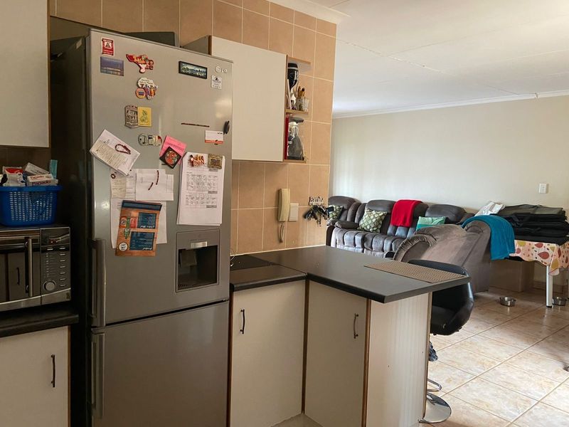 Townhouse For Sale In Pietermaritzburg - Photo 5