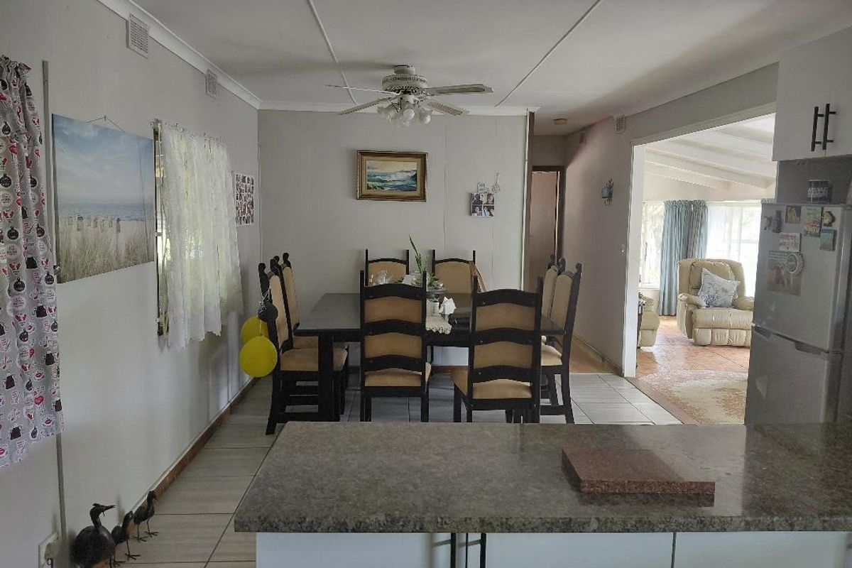 House For Sale In Margate - Photo 5