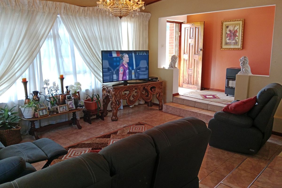 House For Sale In Pietermaritzburg - Photo 5