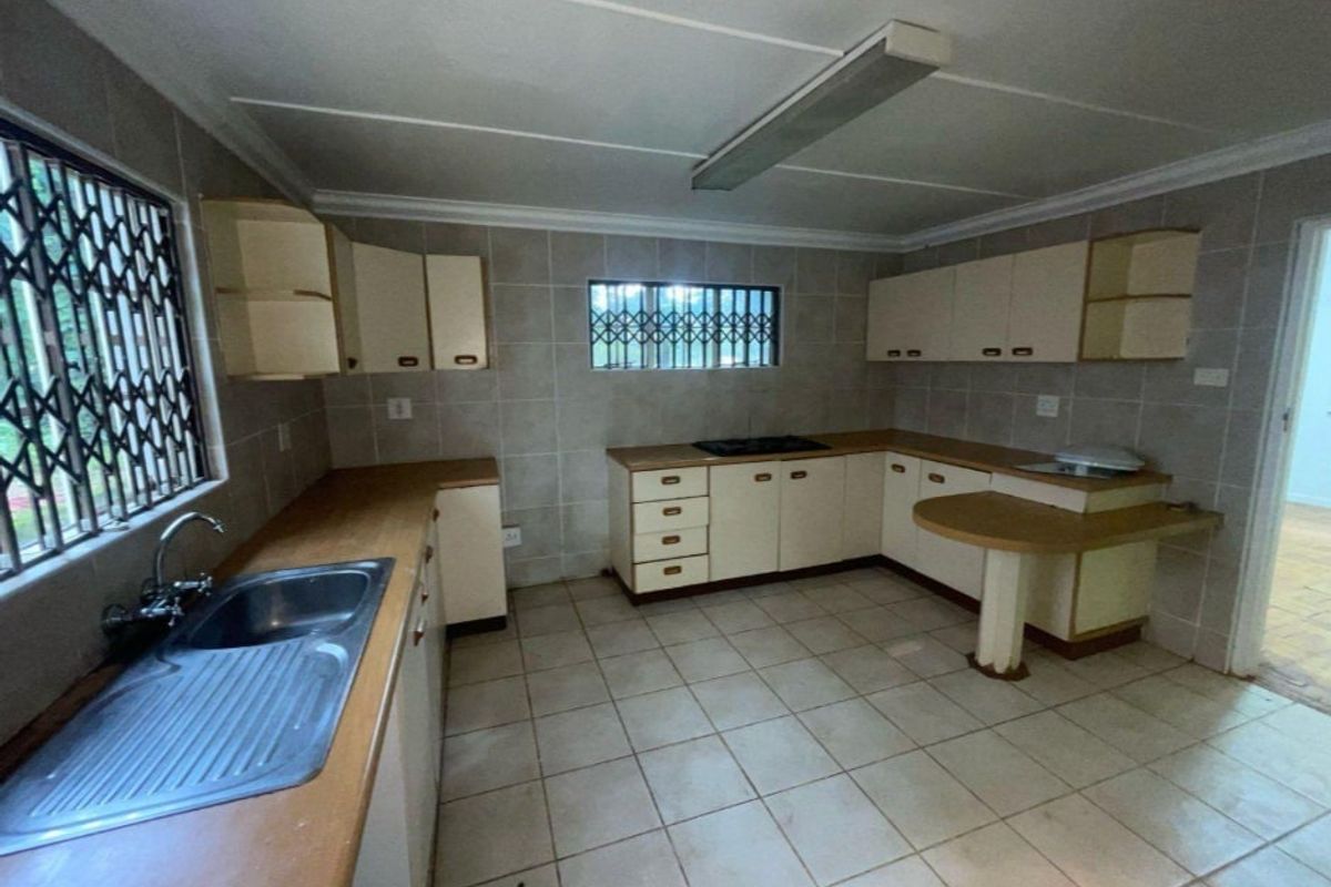 House For Sale In Pietermaritzburg - Photo 2