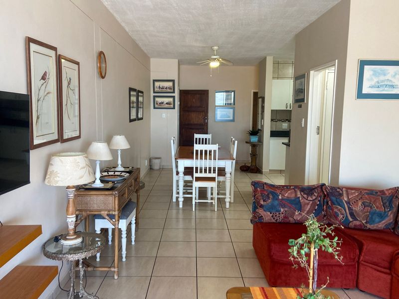 Apartment For Sale In Margate - Photo 8