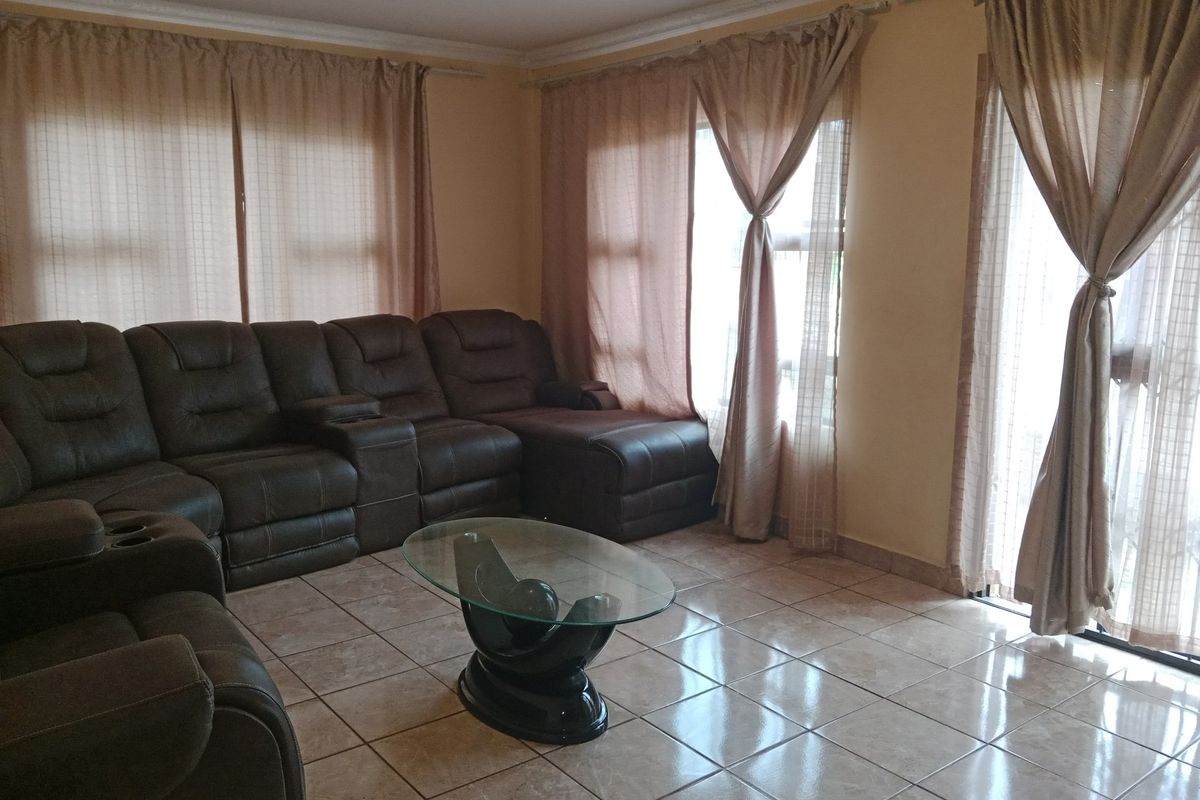 House For Sale In Pietermaritzburg - Photo 3