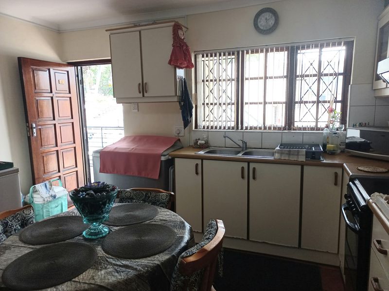 Apartment For Sale In Margate - Photo 7