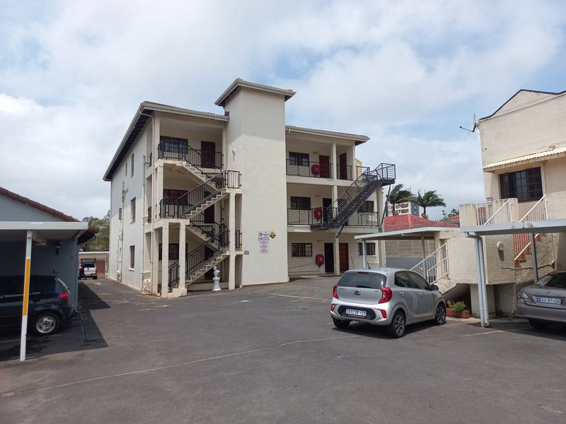 Apartment For Sale In Margate - Photo 4