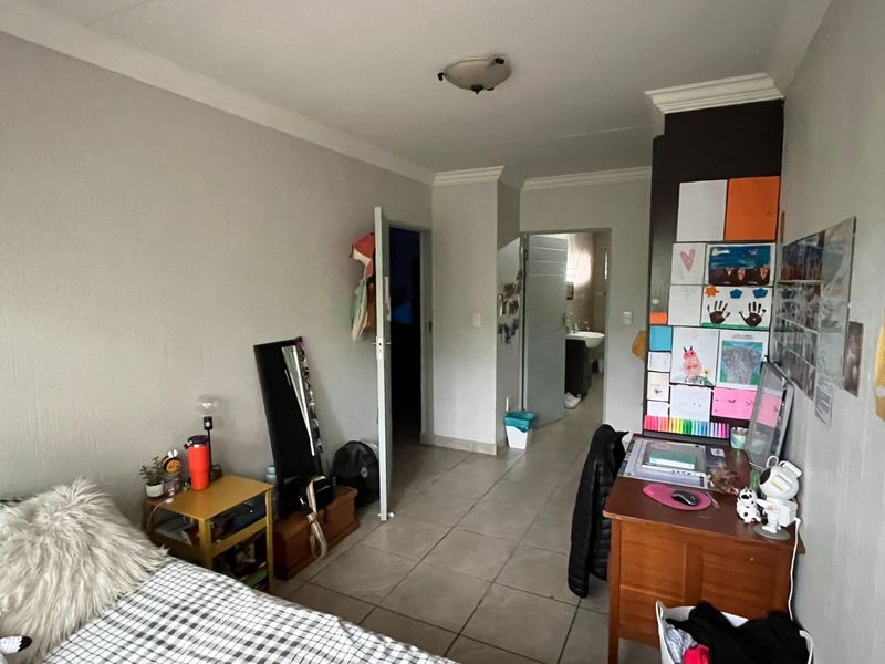 Apartment For Sale In Potchefstroom - Photo 7