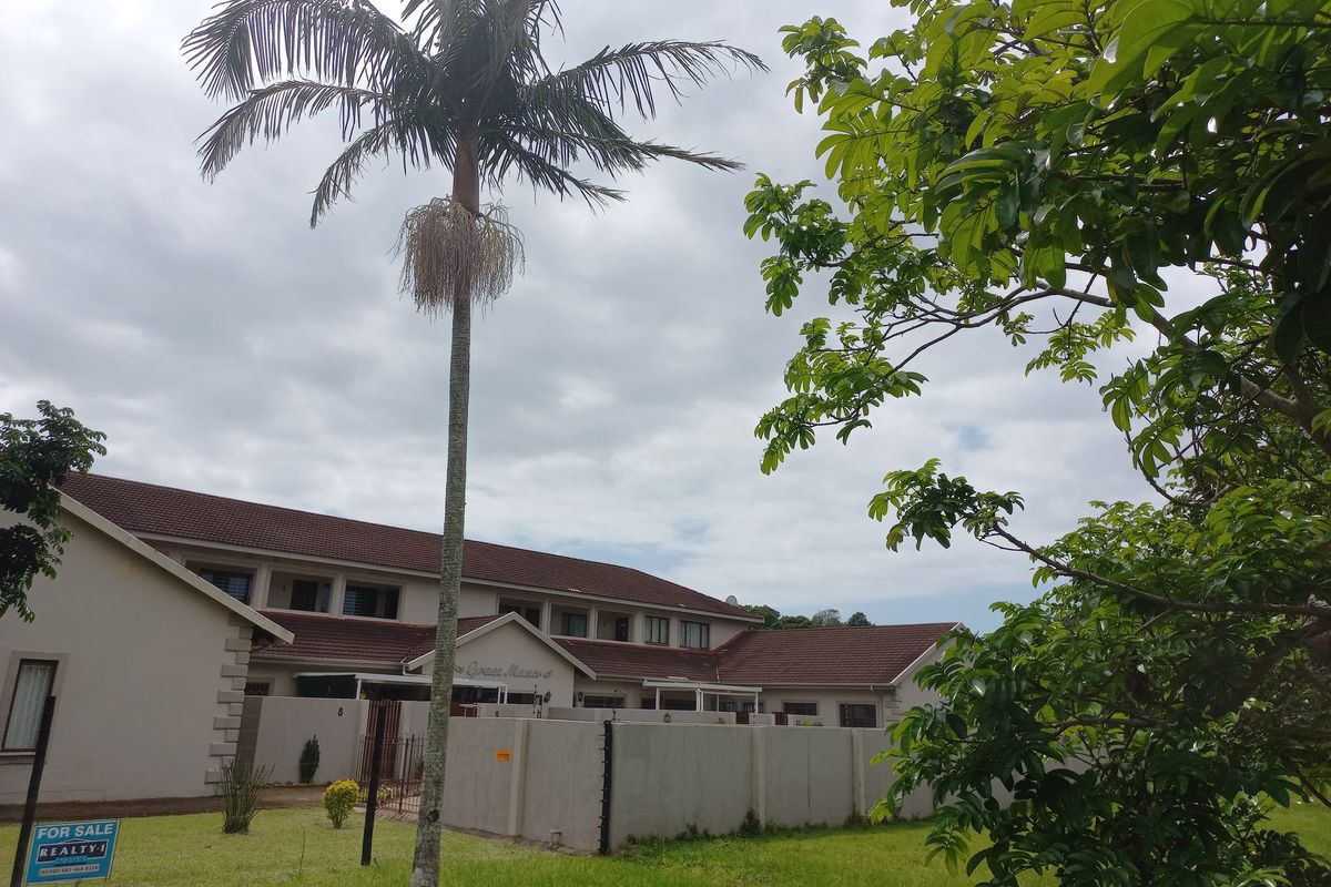 Apartment For Sale In Port Edward - Photo 3