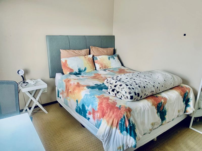 Apartment For Sale In Johannesburg - Photo 9