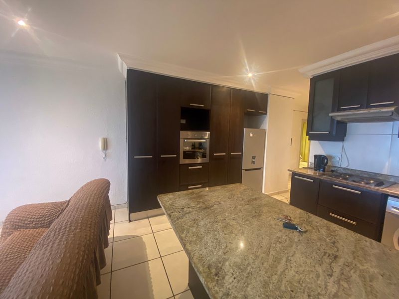 Apartment For Sale In Margate - Photo 9