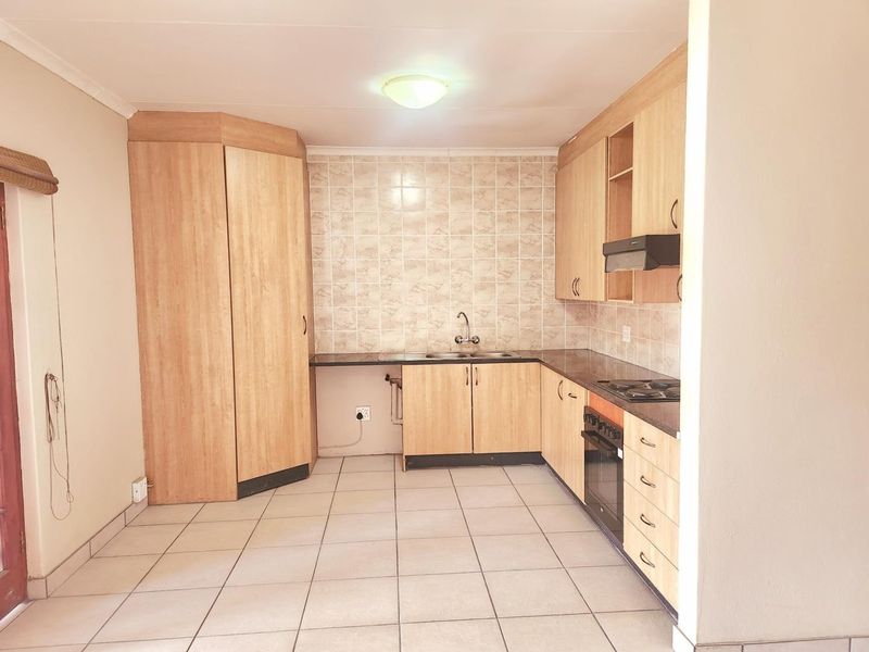 Apartment For Sale In Bronkhorstspruit - Photo 6