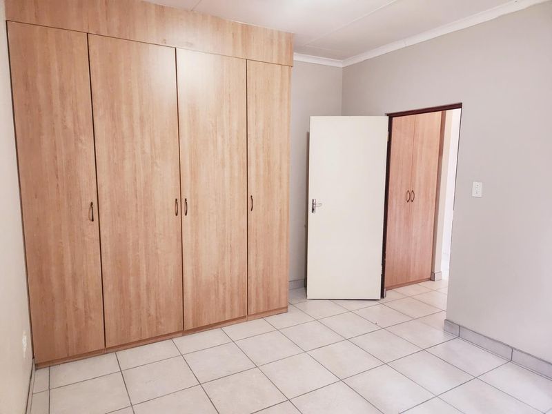 Apartment For Sale In Bronkhorstspruit - Photo 4