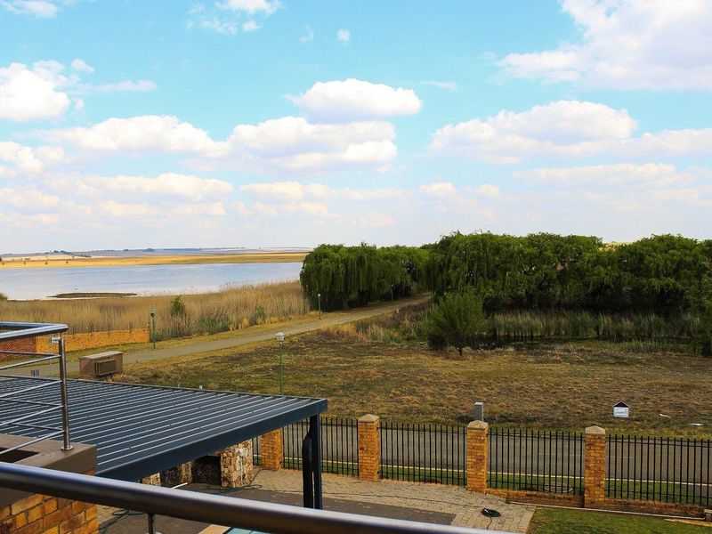 House For Sale In Bronkhorstspruit - Photo 2