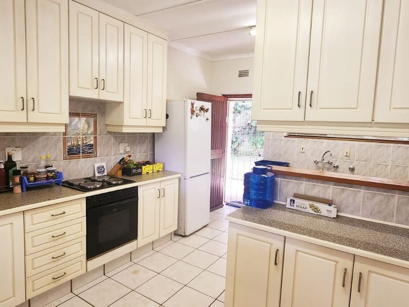 House For Sale In Port Shepstone - Photo 10