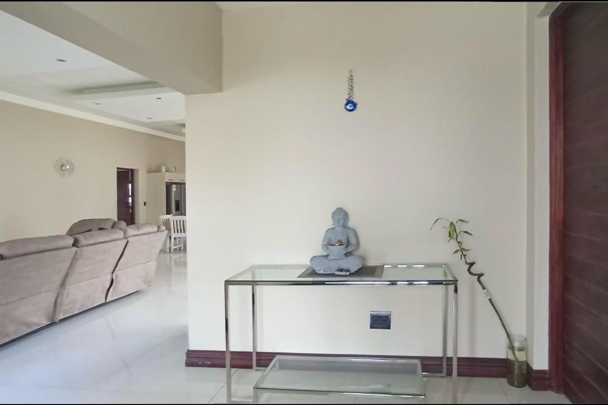 House For Sale In Centurion - Photo 3