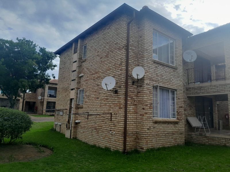 Apartment For Sale In Midrand - Photo 7