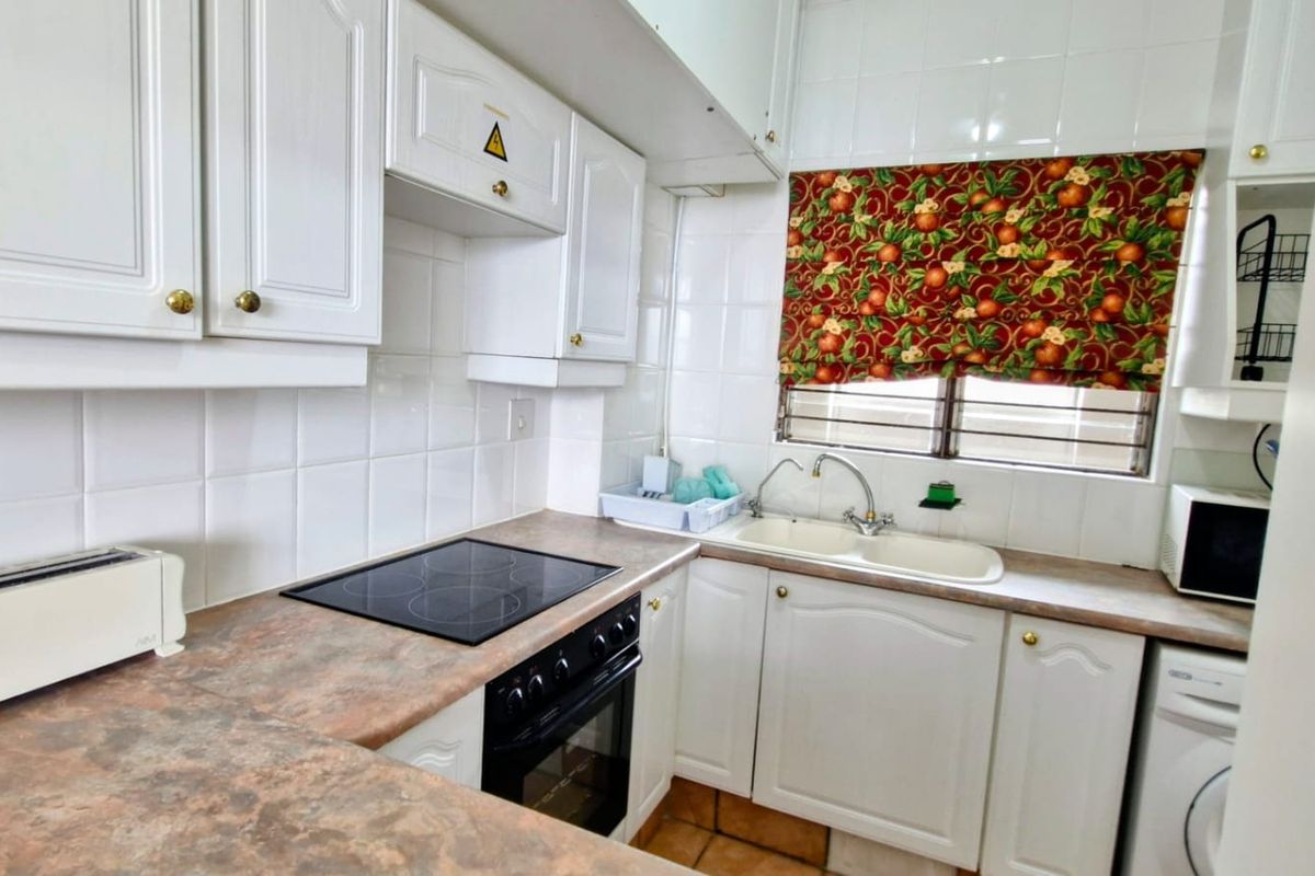 Apartment For Sale In Hibberdene - Photo 4