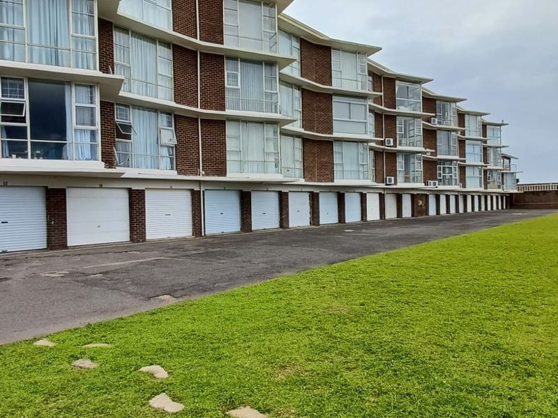 Apartment For Sale In Hibberdene - Photo 2