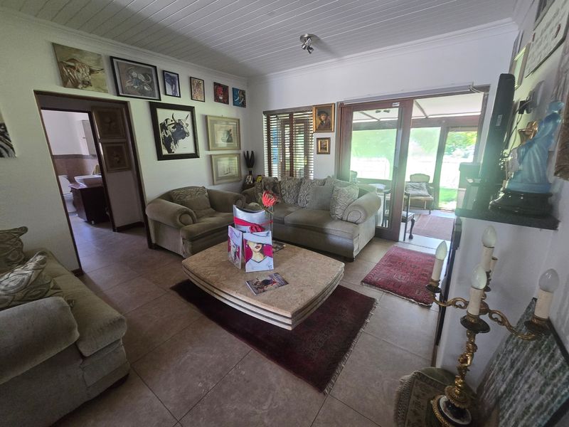 Townhouse Pending Sale In Cullinan - Photo 8