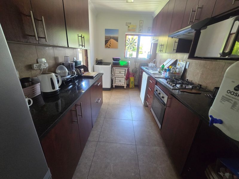 Townhouse Pending Sale In Cullinan - Photo 7