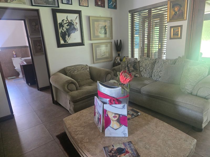 Townhouse Pending Sale In Cullinan - Photo 3