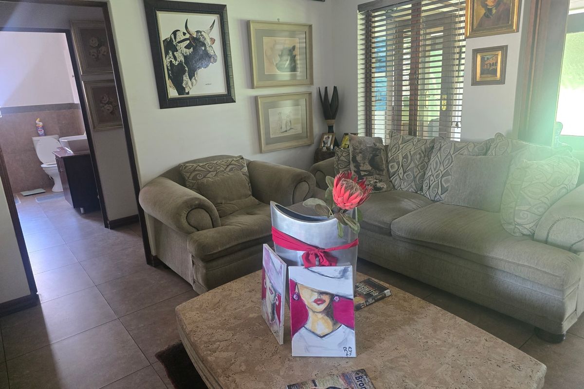 Townhouse Pending Sale In Cullinan - Photo 3