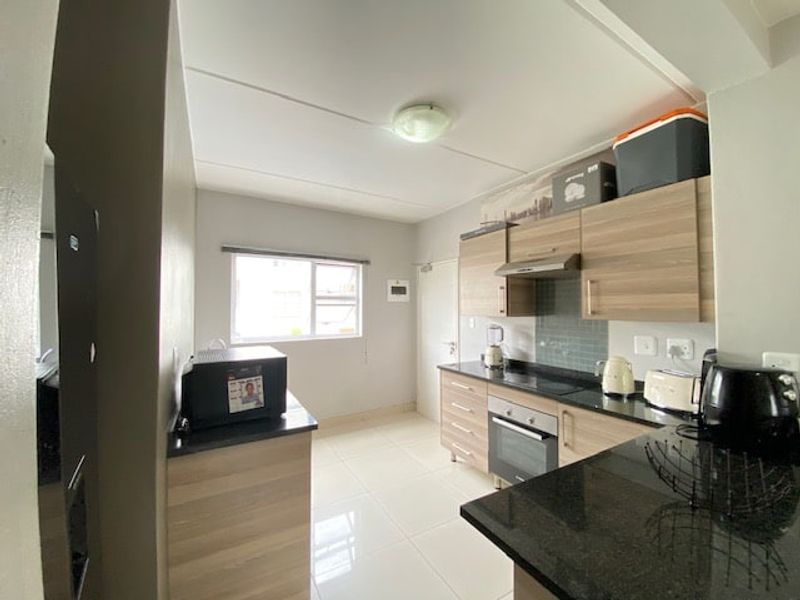 Apartment For Sale In Midrand - Photo 10