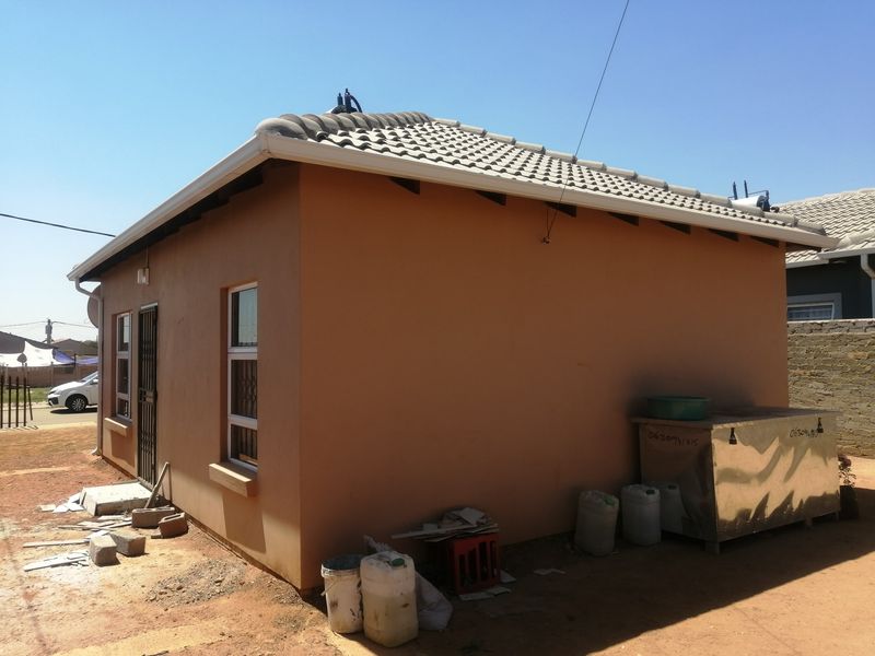 House For Sale In Johannesburg - Photo 5