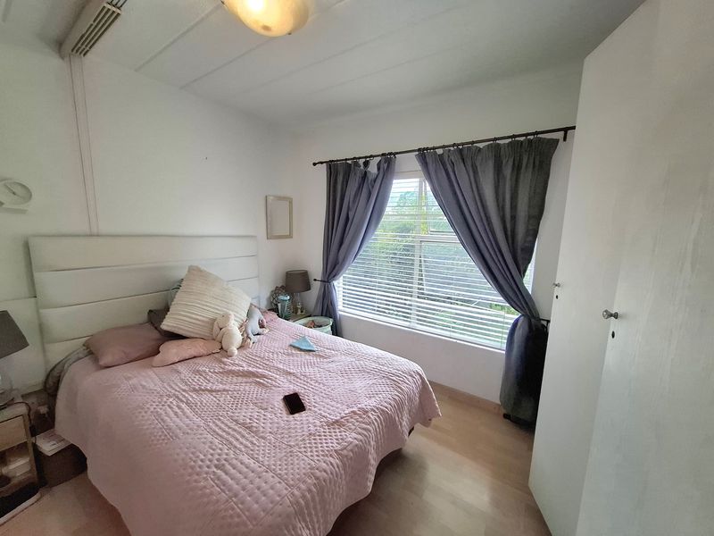 Apartment For Sale In Sandton - Photo 3