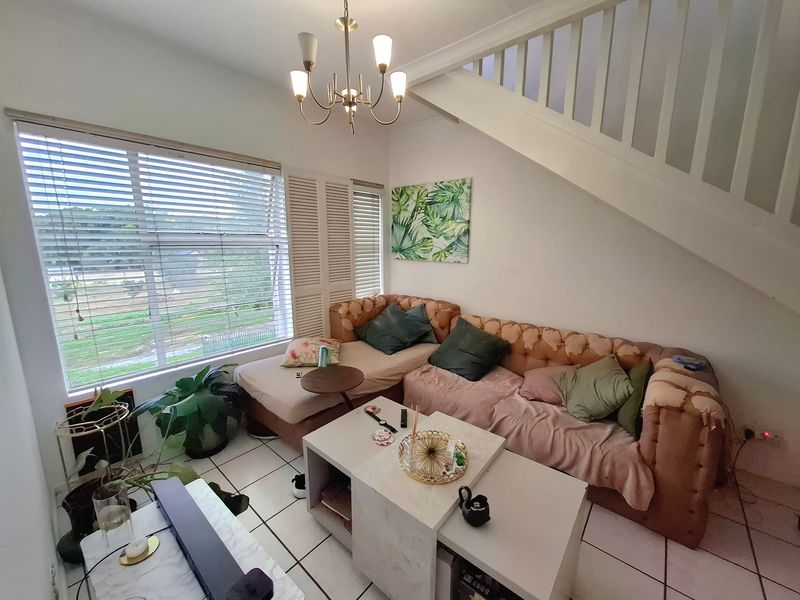 Apartment For Sale In Sandton - Photo 1