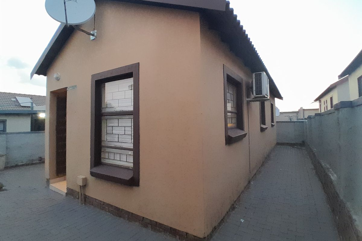 House For Sale In Centurion - Photo 5