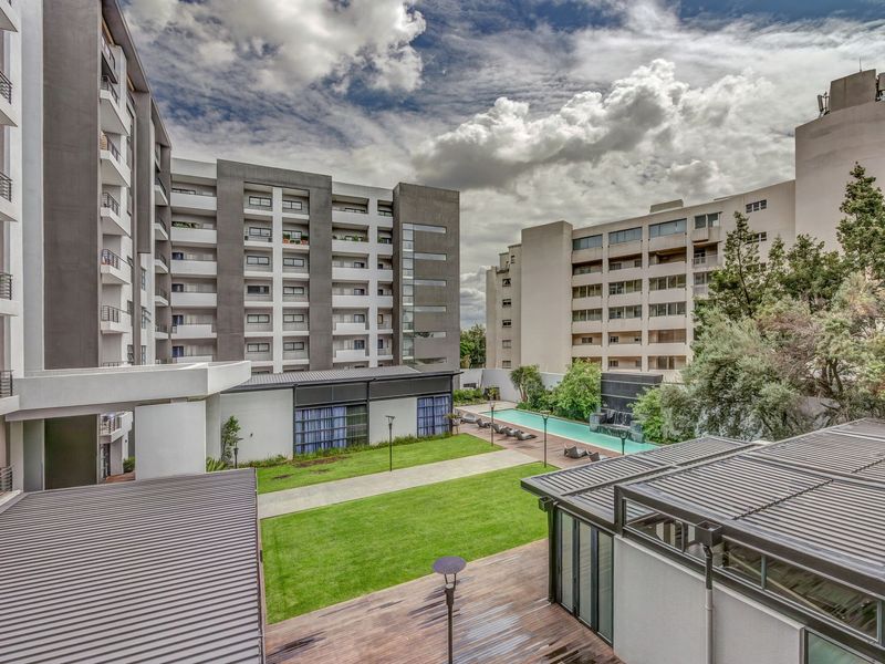 Apartment For Sale In Sandton - Photo 3
