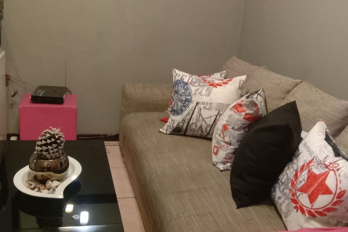 Apartment For Sale In Johannesburg - Photo 5