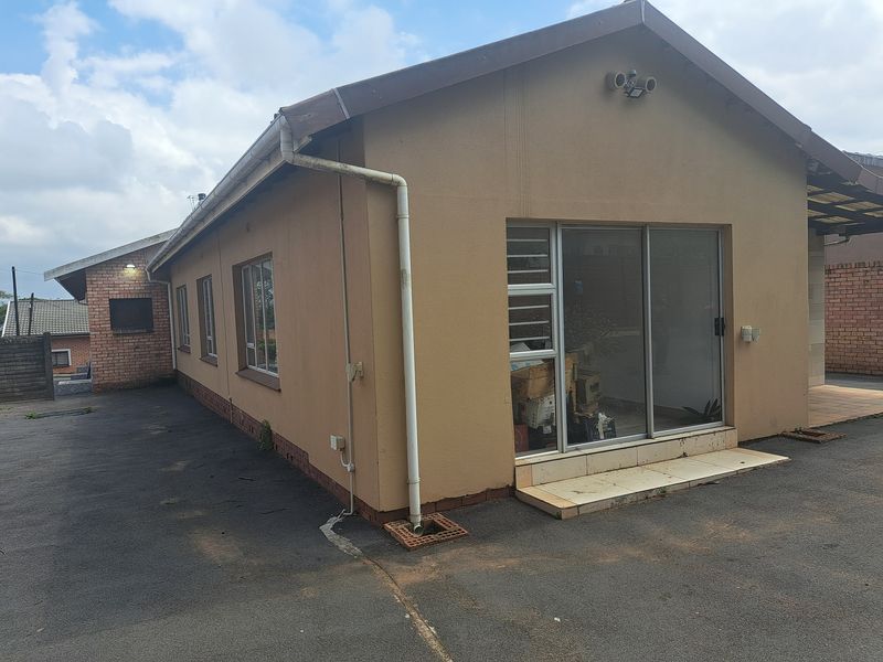 House For Sale In Durban - Photo 2