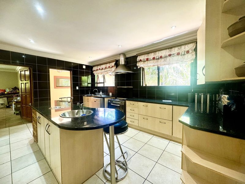 House Pending Sale In Bloemfontein - Photo 6