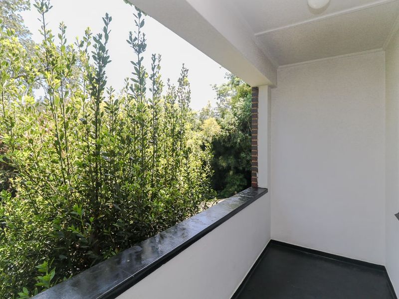 Apartment Rental Monthly In Springs - Photo 8