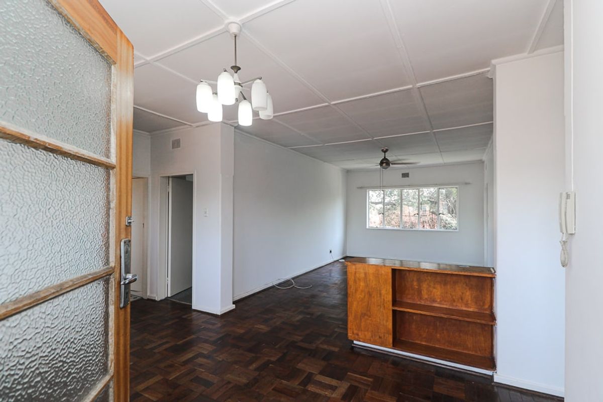 Apartment Rental Monthly In Springs - Photo 2