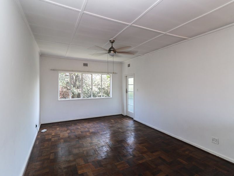 Apartment Rental Monthly In Springs - Photo 1