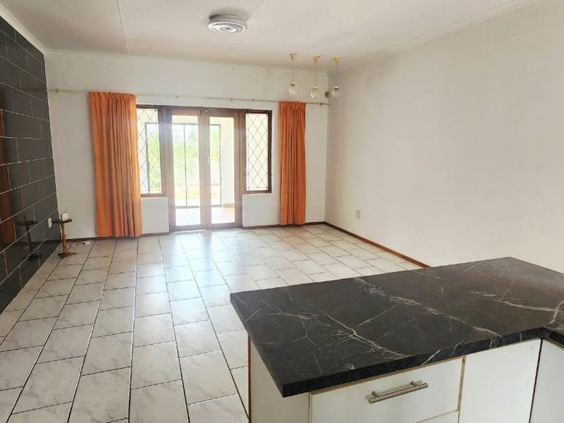 Townhouse For Sale In Port Shepstone - Photo 10