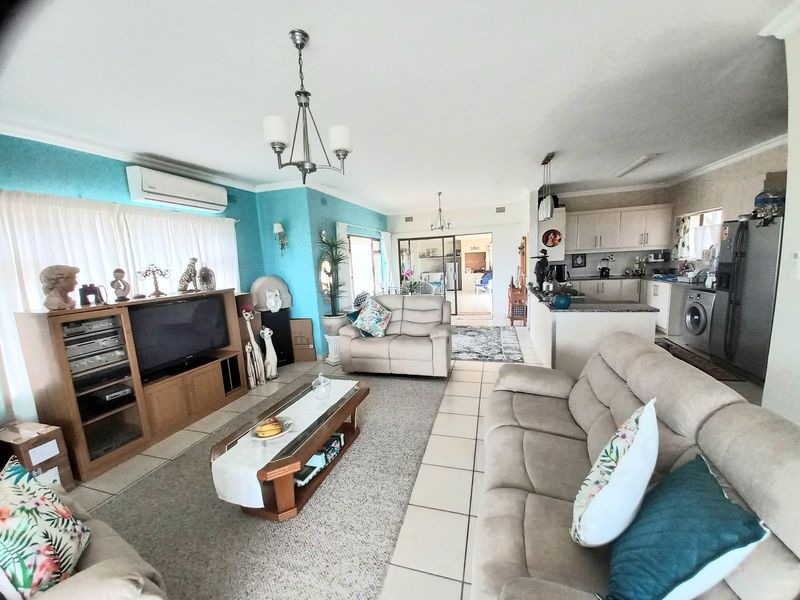 House For Sale In Margate - Photo 7